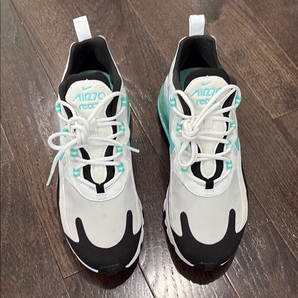 NIKE Air Max 270 React 'Aurora Green'
